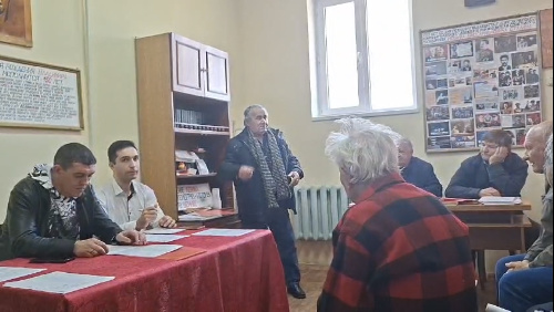 Коммунисты Мостовского района провели общее отчетно-выборное собрание 