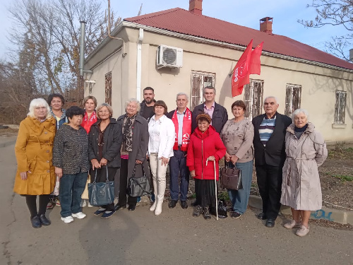 Н.И. Осадчий провел в Тимашевске встречу с местным партийным активом 
